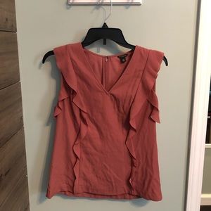 ⛔️DONATED⛔️Ann Taylor - Women’s Ruffled Top